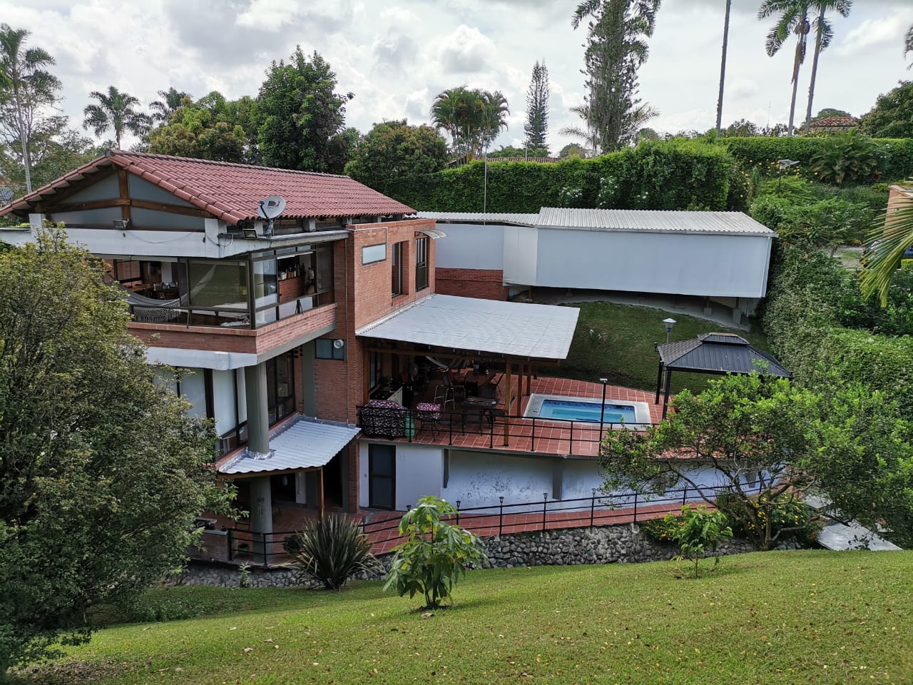 Casa en venta en Cerritos, Pereira · foto 3 de 24