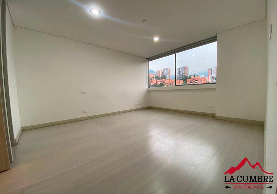 Apartamento de 3 alcobas en arriendo en Loma Benedictinos, Medellín, 151 m² · foto 11 de 12