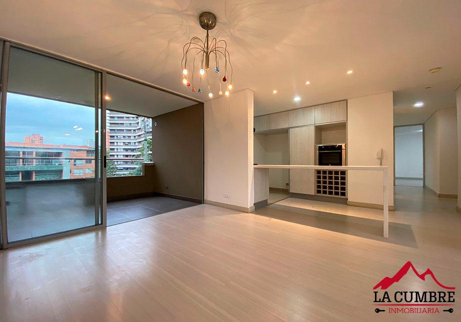 Apartamento de 3 alcobas en arriendo en Loma Benedictinos, Medellín, 151 m² · foto 5 de 12