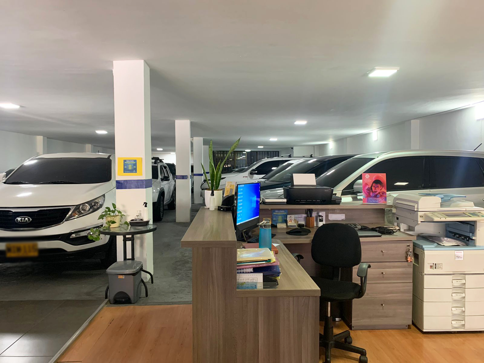 Local en arriendo en San Diego, Medellín, 460 m² · foto 2 de 9