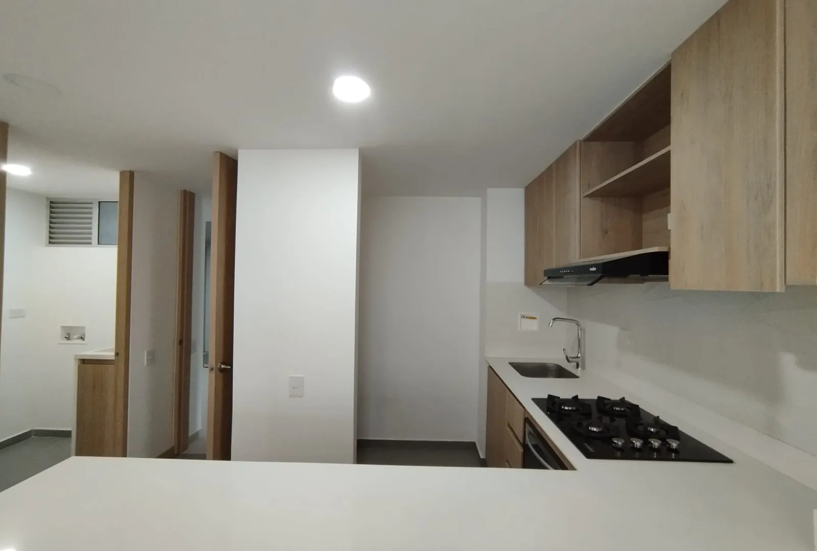 Apartaestudio en arriendo en Guayabal, Medellín · foto 2 de 14