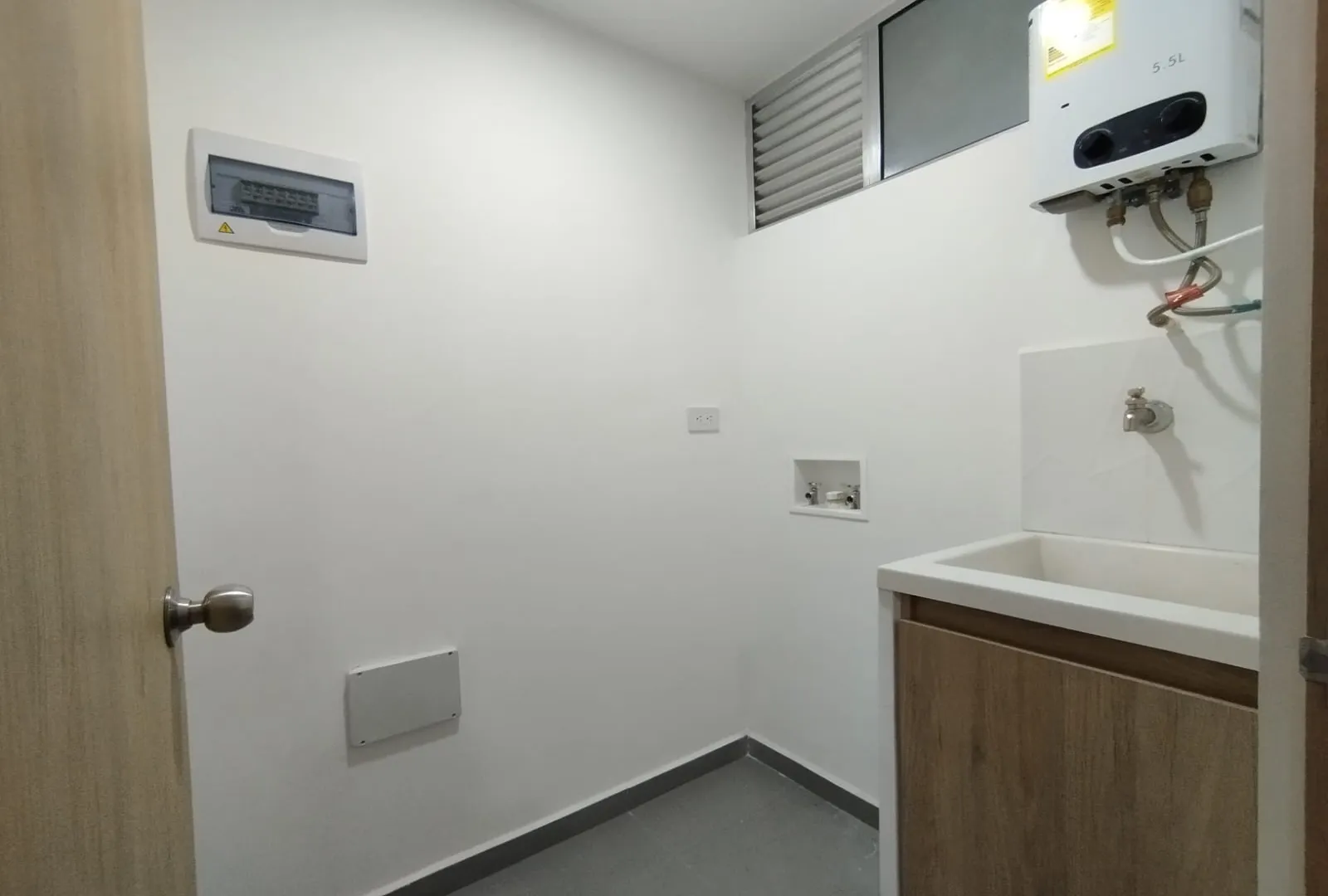 Apartaestudio en arriendo en Guayabal, Medellín · foto 9 de 14