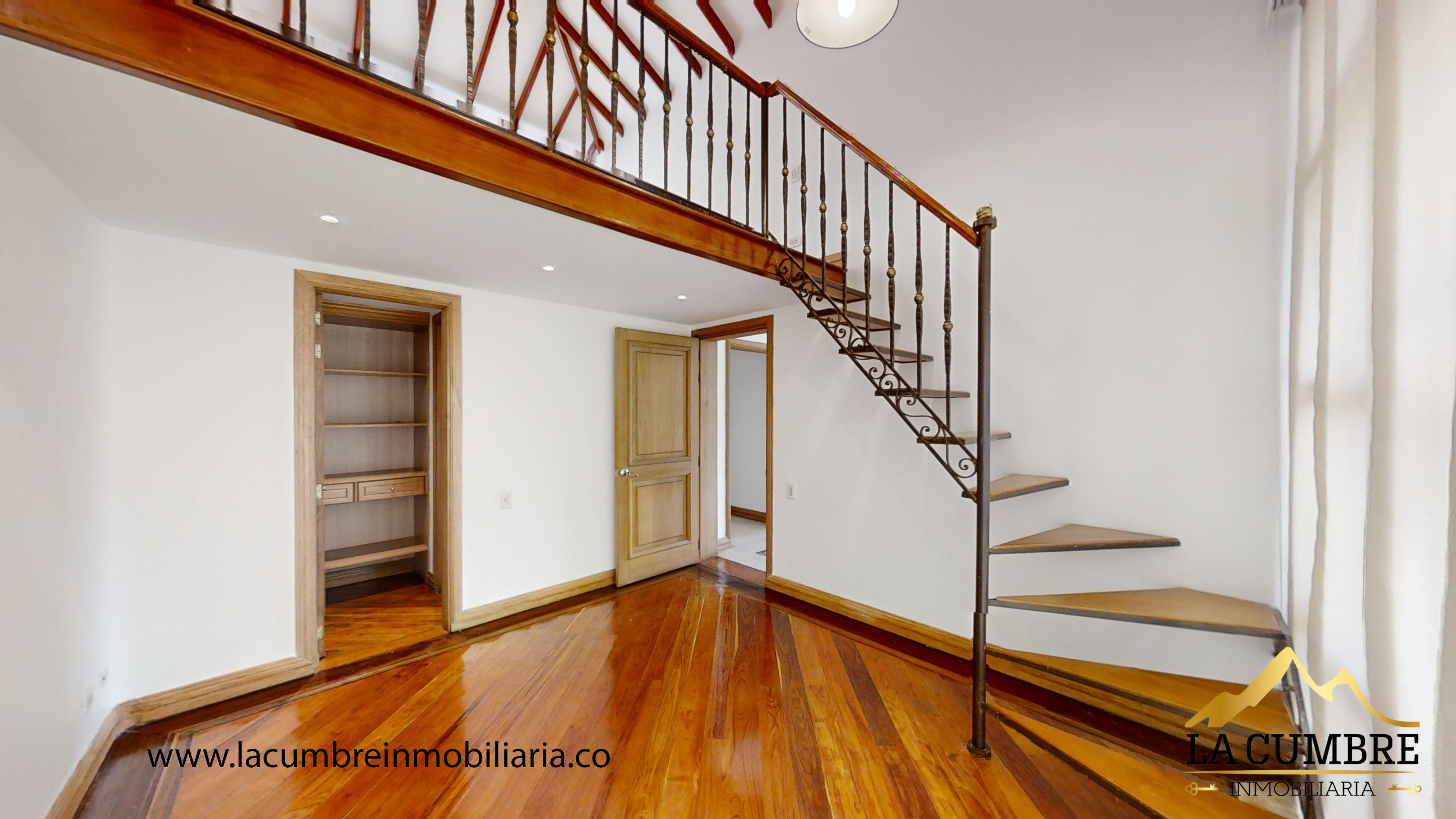 Casa de 4 alcobas en venta en El Poblado, Medellín, 513 m² · foto 20 de 20