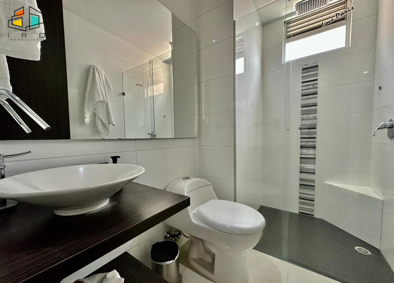 Apartamento en arriendo en Castropol, Medellín · foto 19 de 24