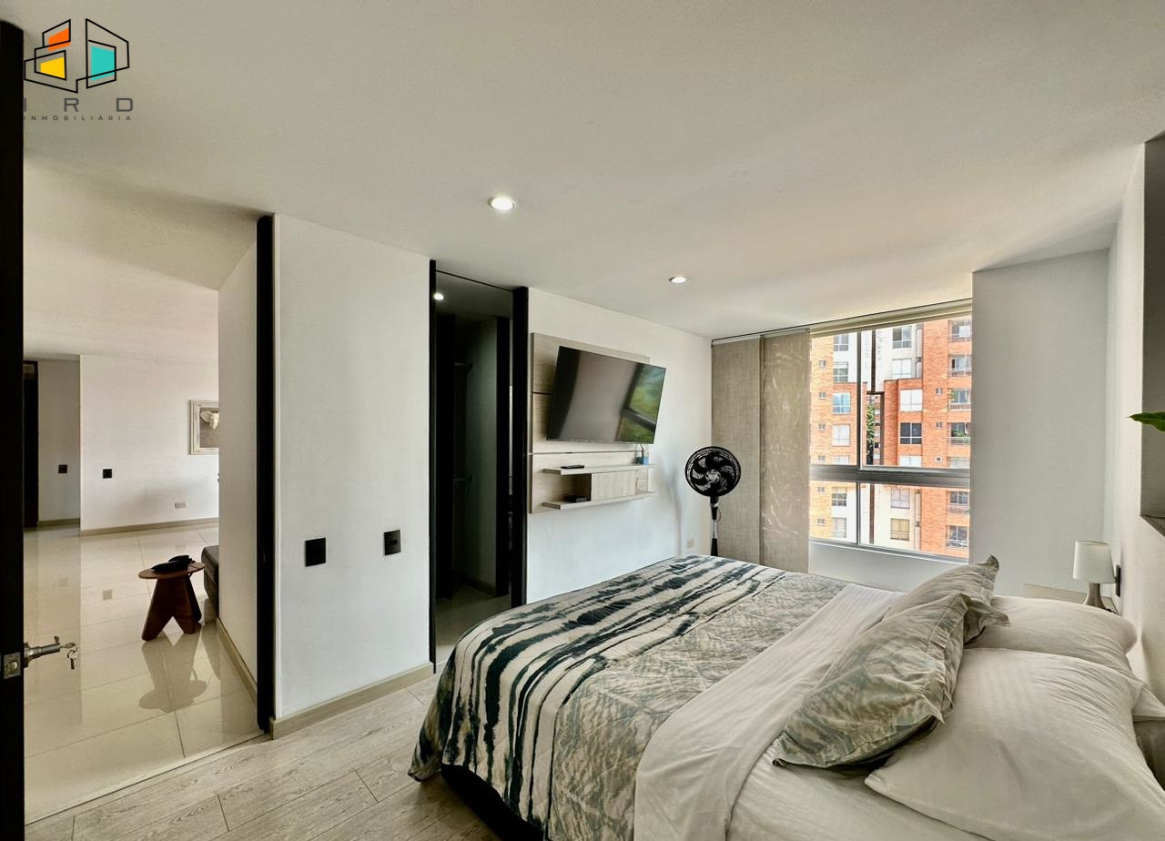 Apartamento en arriendo en Castropol, Medellín · foto 21 de 24