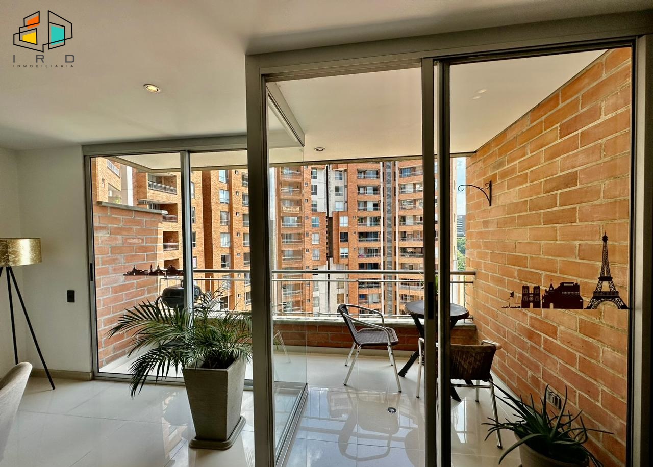 Apartamento en arriendo en Castropol, Medellín · foto 7 de 24