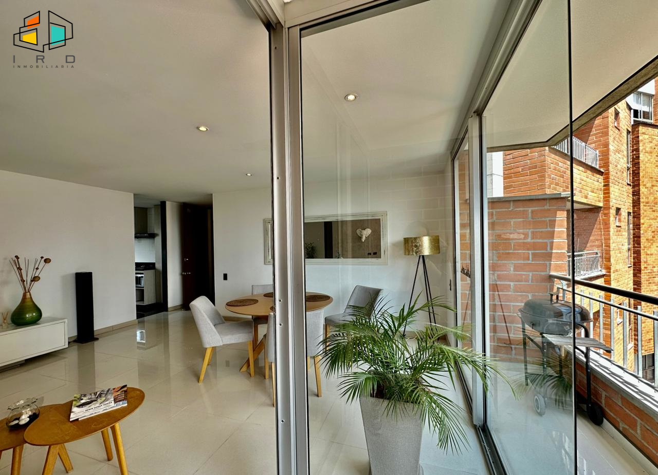 Apartamento en arriendo en Castropol, Medellín · foto 9 de 24