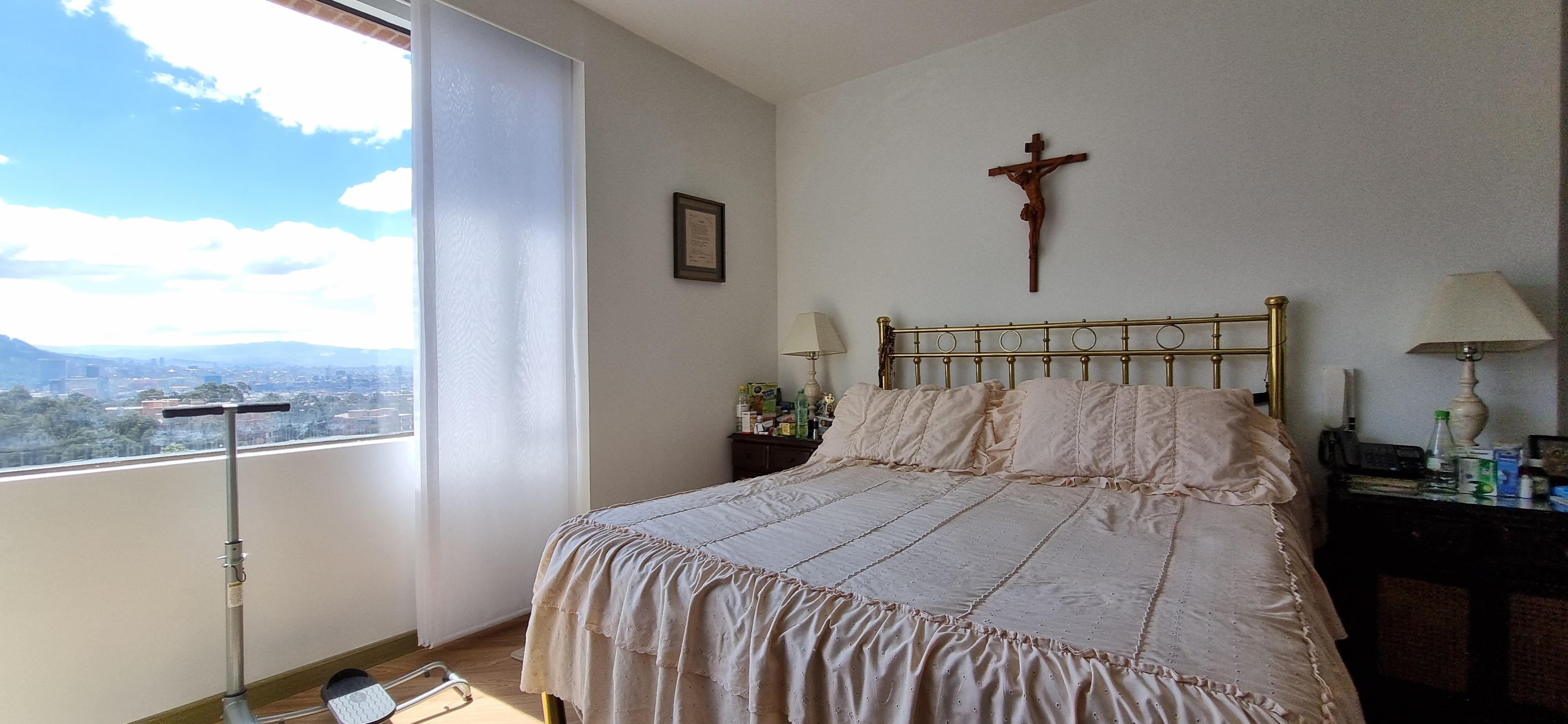 Apartamento de 3 alcobas en venta en Sierras Del Moral, Bogotá, 220 m² · foto 15 de 24