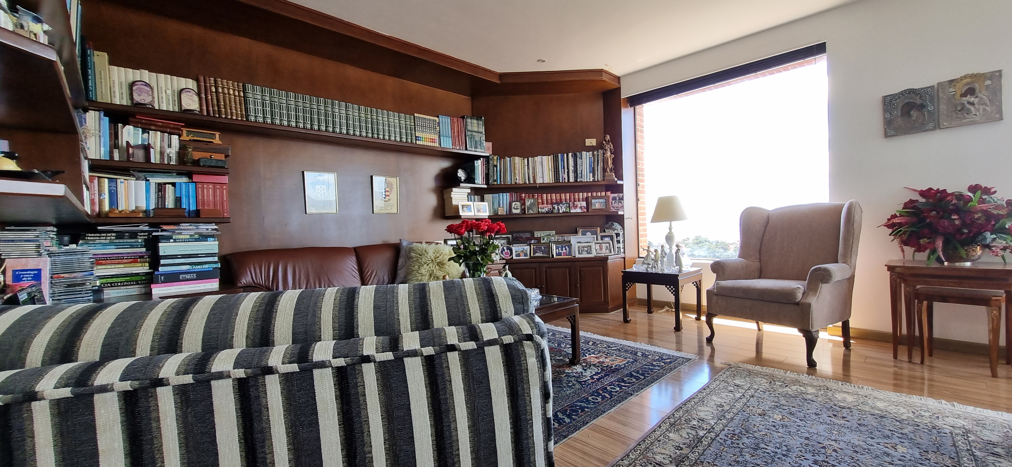 Apartamento de 3 alcobas en venta en Sierras Del Moral, Bogotá, 220 m² · foto 17 de 24