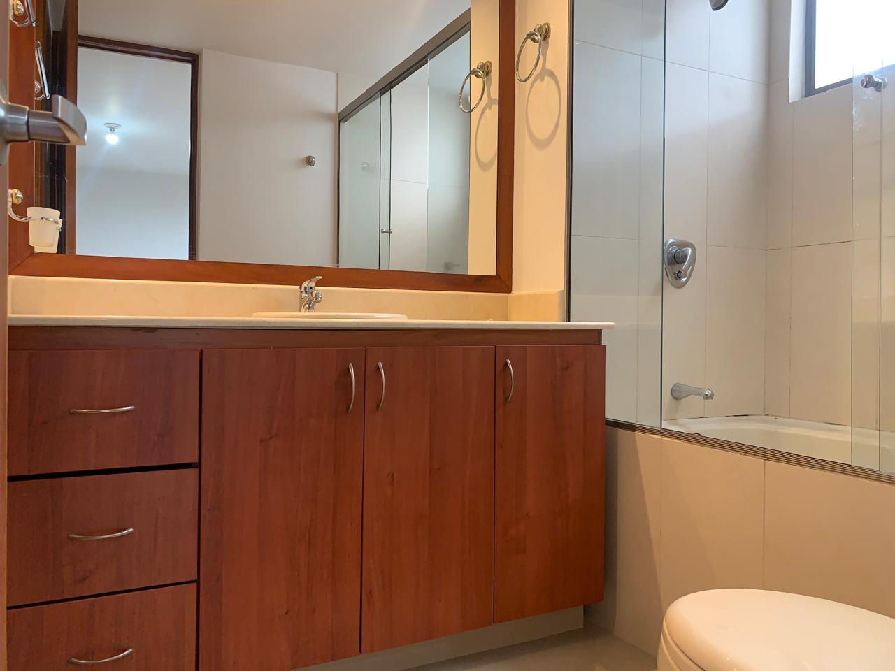 Apartamento en arriendo en Los Balsos No.2, Medellín · foto 17 de 17