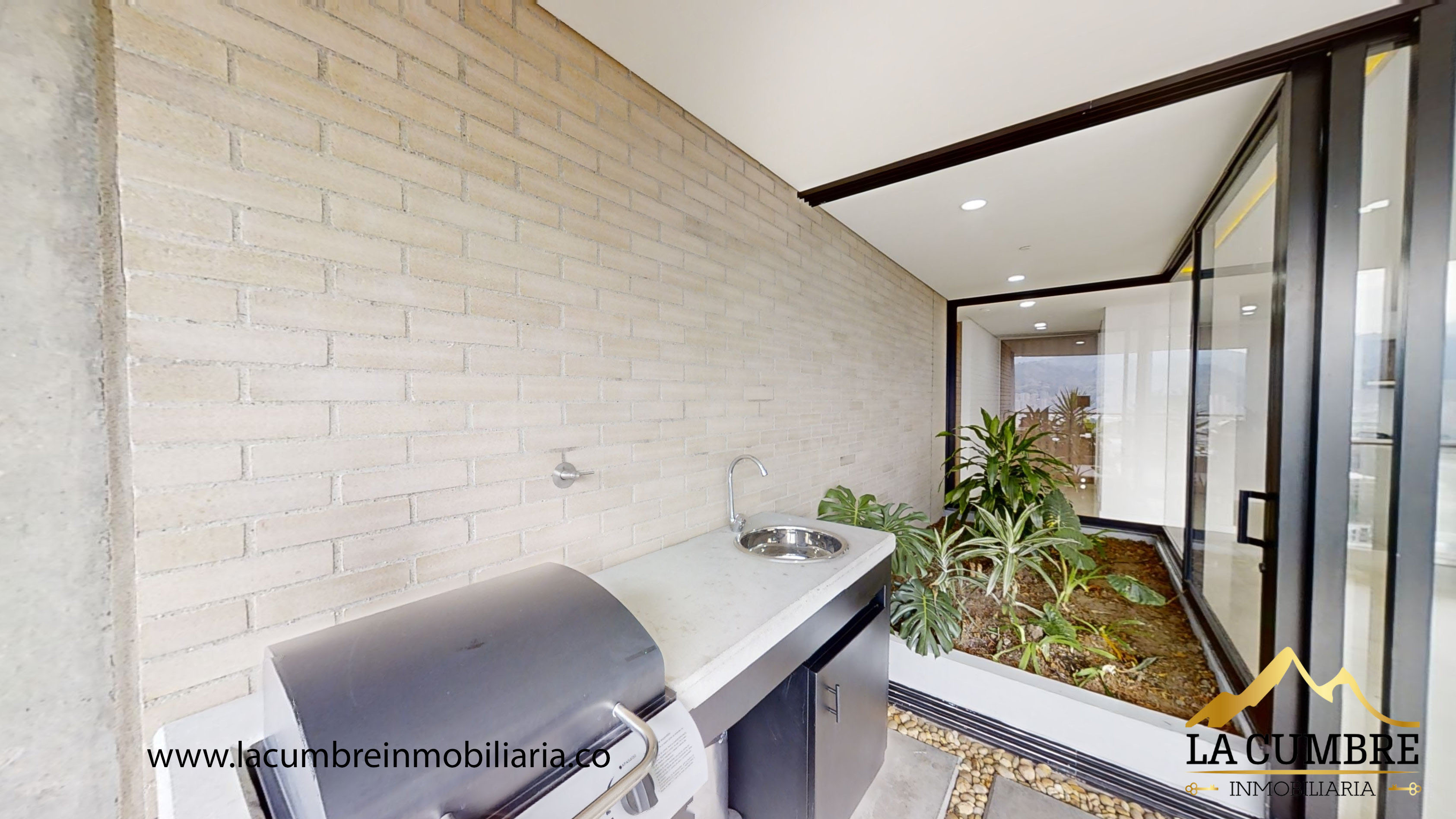 Apartamento en arriendo en Santa Maria De Los Angeles, Medellín · foto 10 de 18