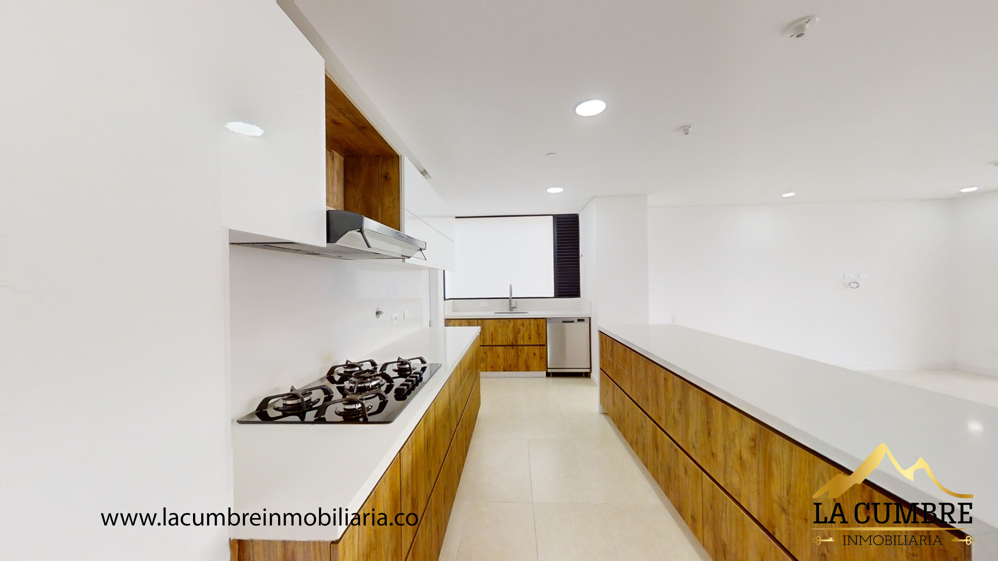 Apartamento en arriendo en Santa Maria De Los Angeles, Medellín · foto 7 de 18