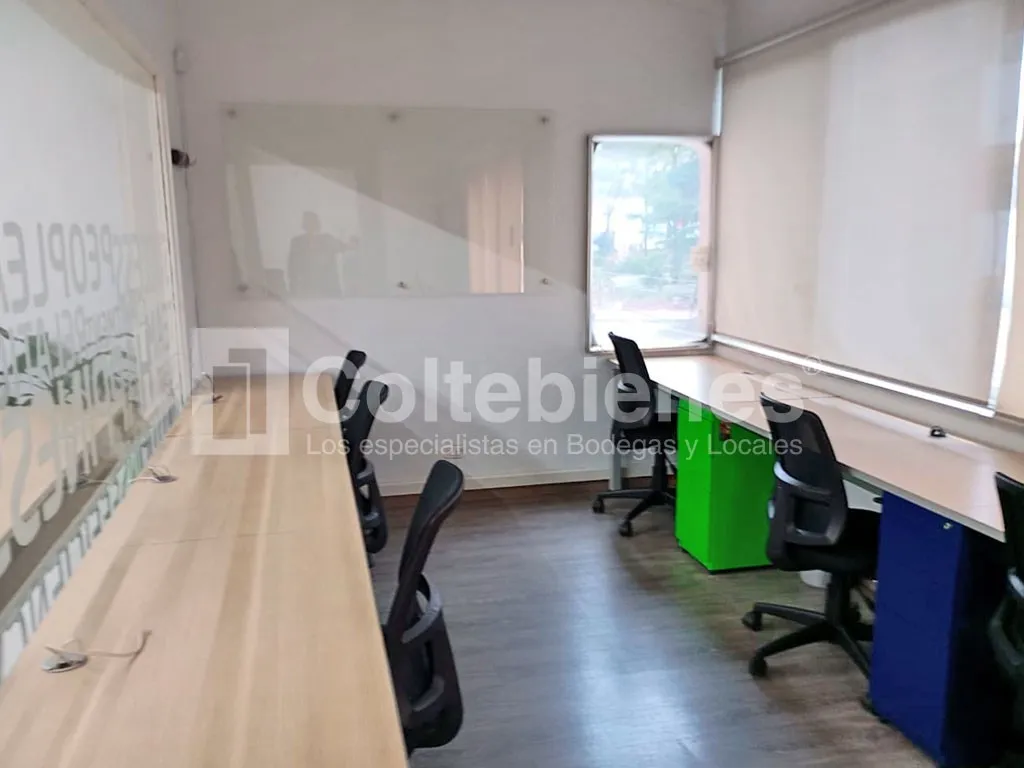 Oficina en arriendo en Astorga, Medellín, 350 m² · foto 18 de 23
