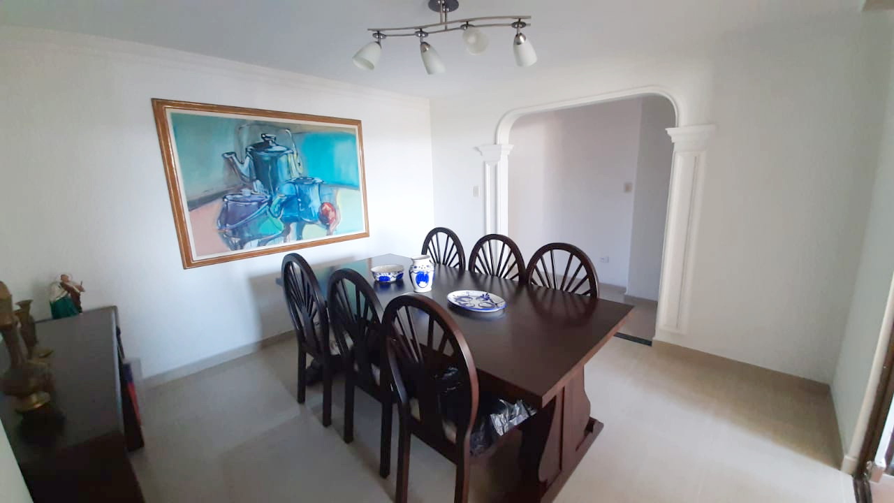 Apartamento de 5 alcobas en venta en La Floresta, Bucaramanga, 240 m² · foto 4 de 17