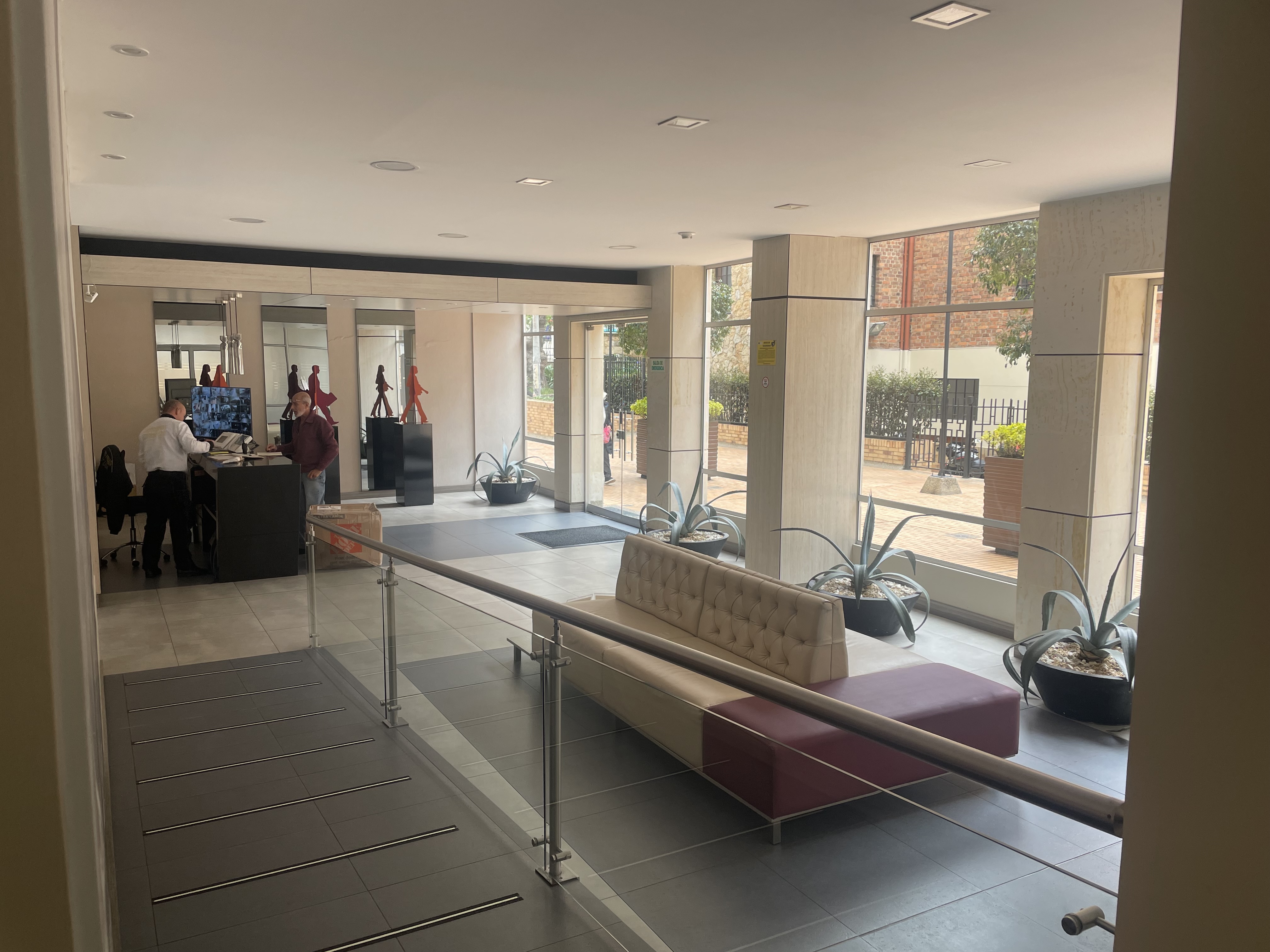 Apartamento en venta en Las Nieves, Bogotá · foto 6 de 24