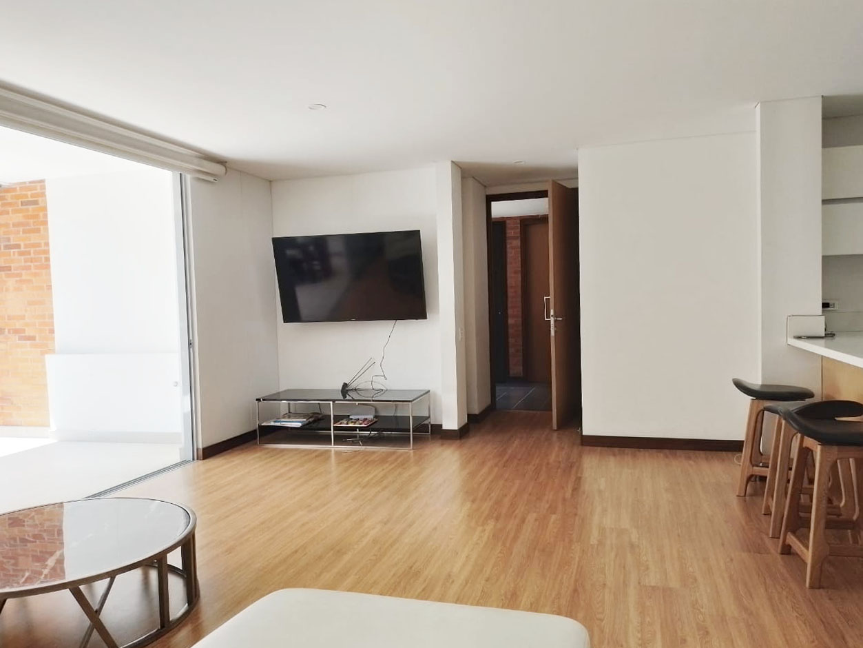Apartamento de 2 alcobas en arriendo en Los Balsos, Medellín, 108 m² · foto 2 de 19