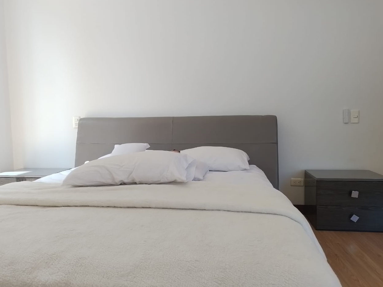 Apartamento de 2 alcobas en arriendo en Los Balsos, Medellín, 108 m² · foto 8 de 19