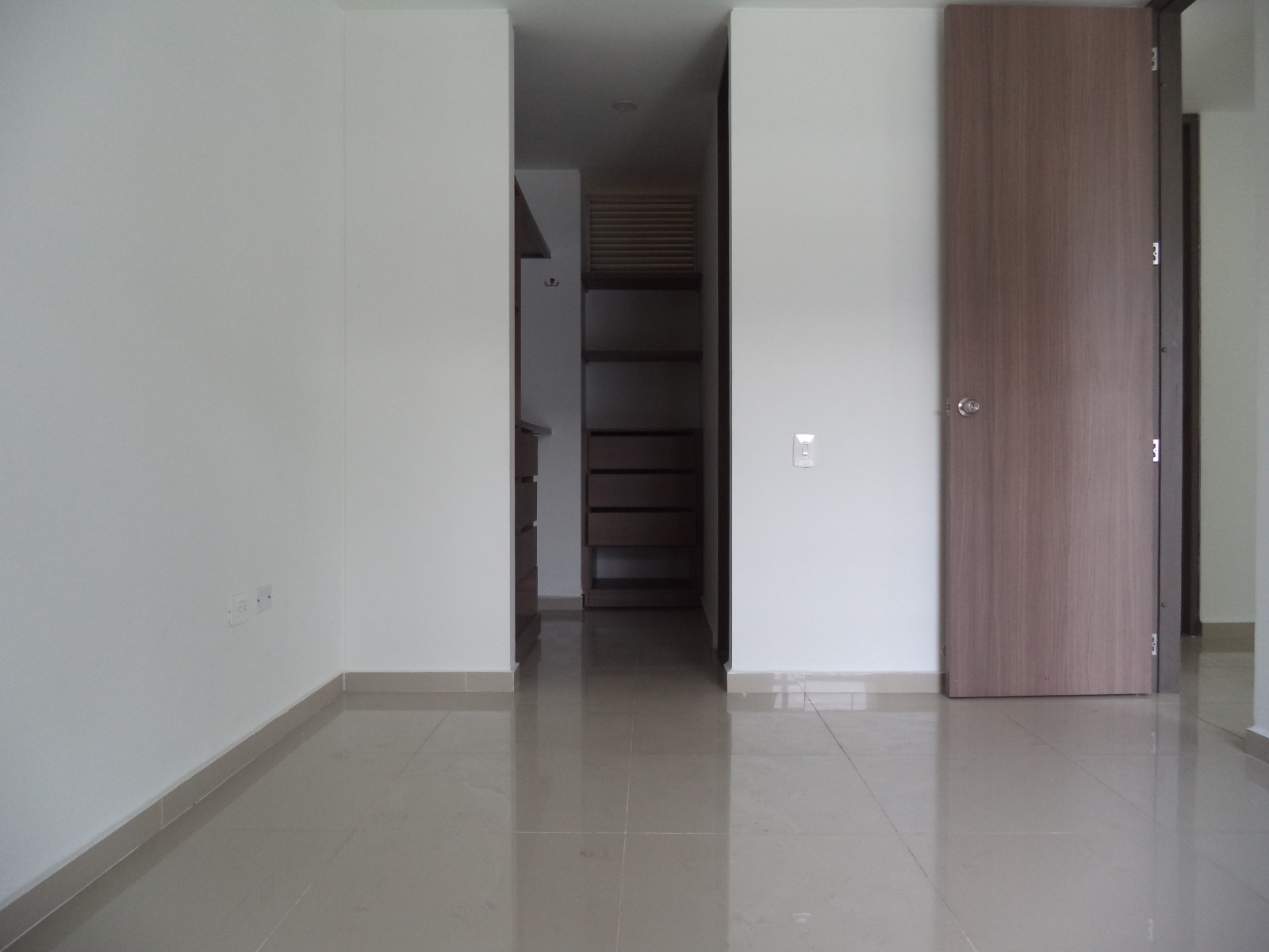 Apartamento de 2 alcobas en venta en Galvisia, Floridablanca, 74 m² · foto 13 de 24