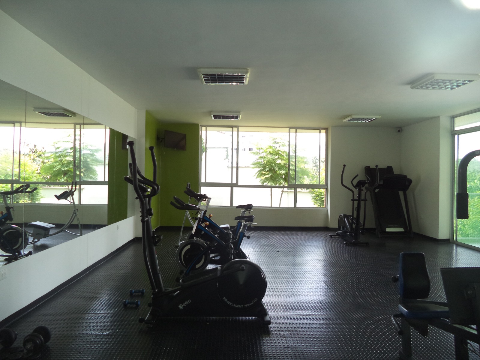 Apartamento de 2 alcobas en venta en Galvisia, Floridablanca, 74 m² · foto 21 de 24