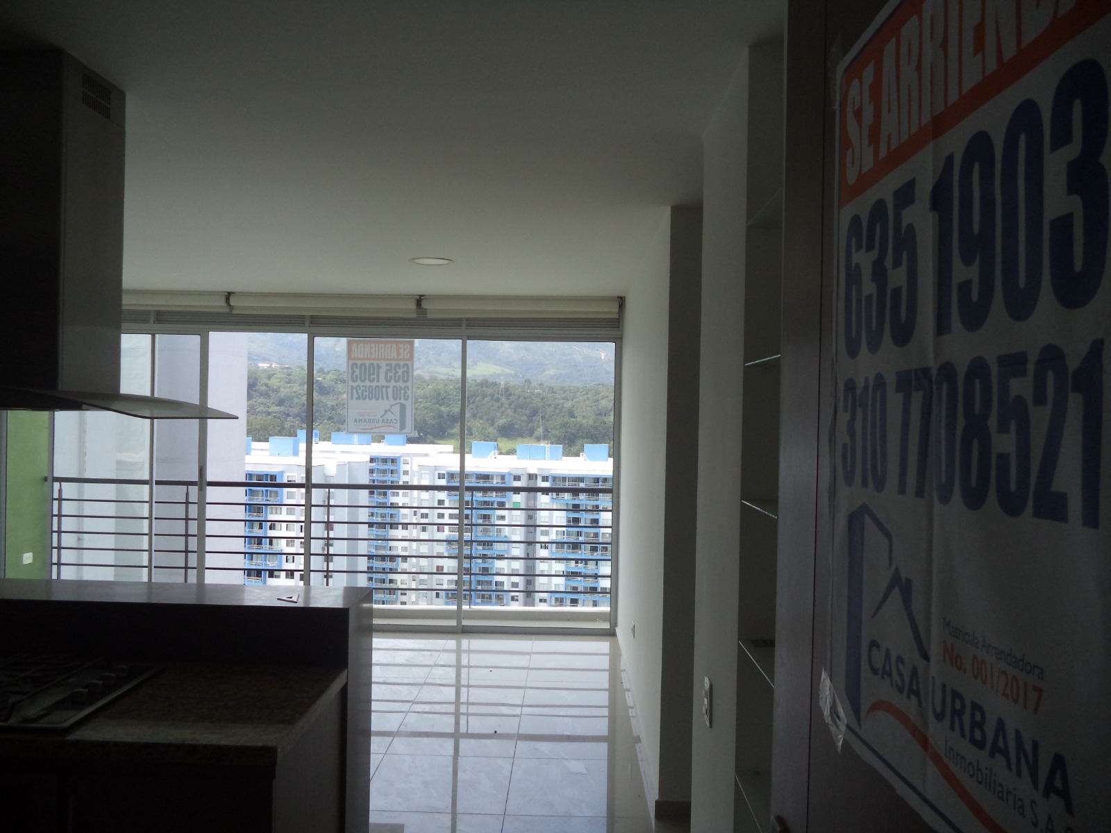 Apartamento de 2 alcobas en venta en Galvisia, Floridablanca, 74 m² · foto 2 de 24