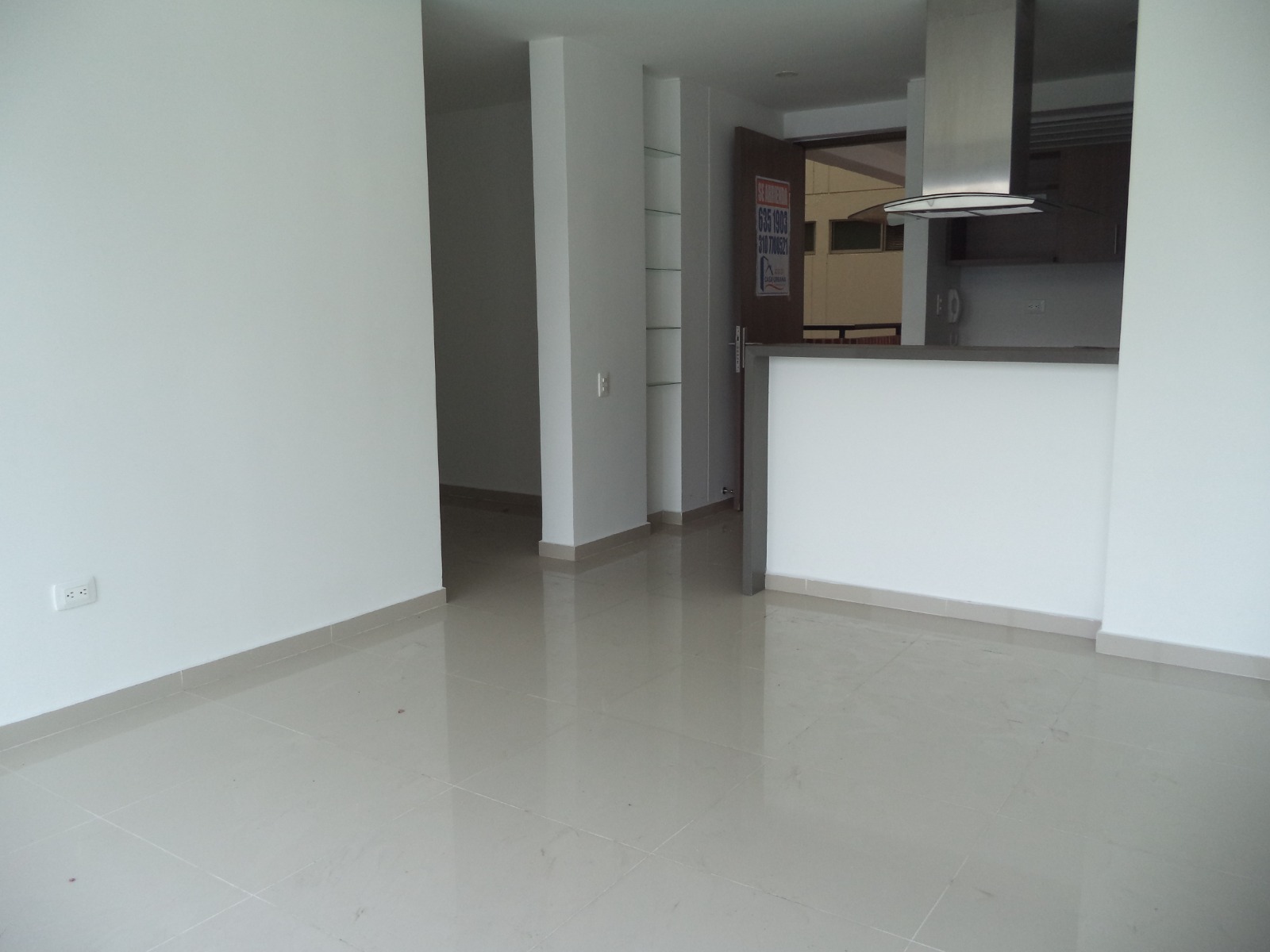 Apartamento de 2 alcobas en venta en Galvisia, Floridablanca, 74 m² · foto 5 de 24