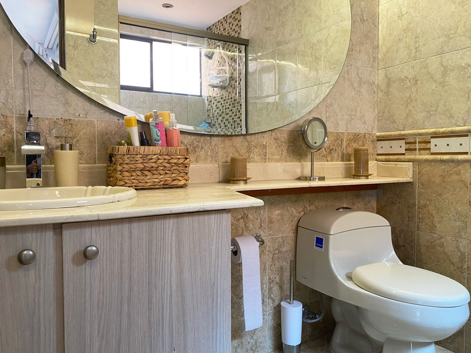 Apartamento de 4 alcobas en arriendo en El Diamante 2, Medellín, 215 m² · foto 18 de 18