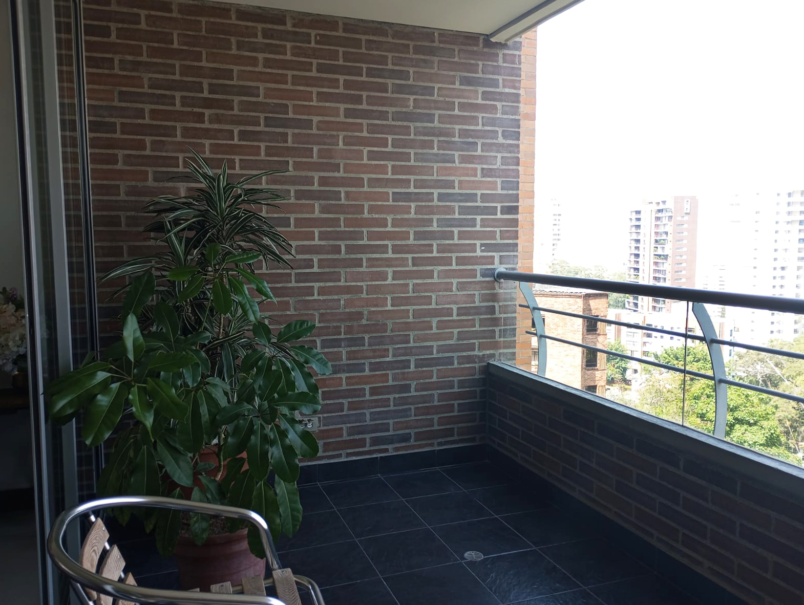 Apartamento en arriendo en Loma De Los Gonzalez, Medellín · foto 20 de 20