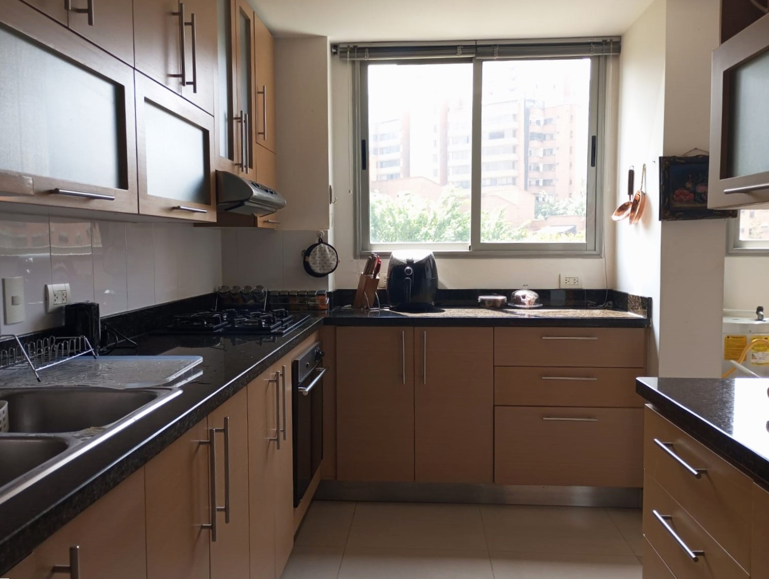 Apartamento en arriendo en Loma De Los Gonzalez, Medellín · foto 5 de 20