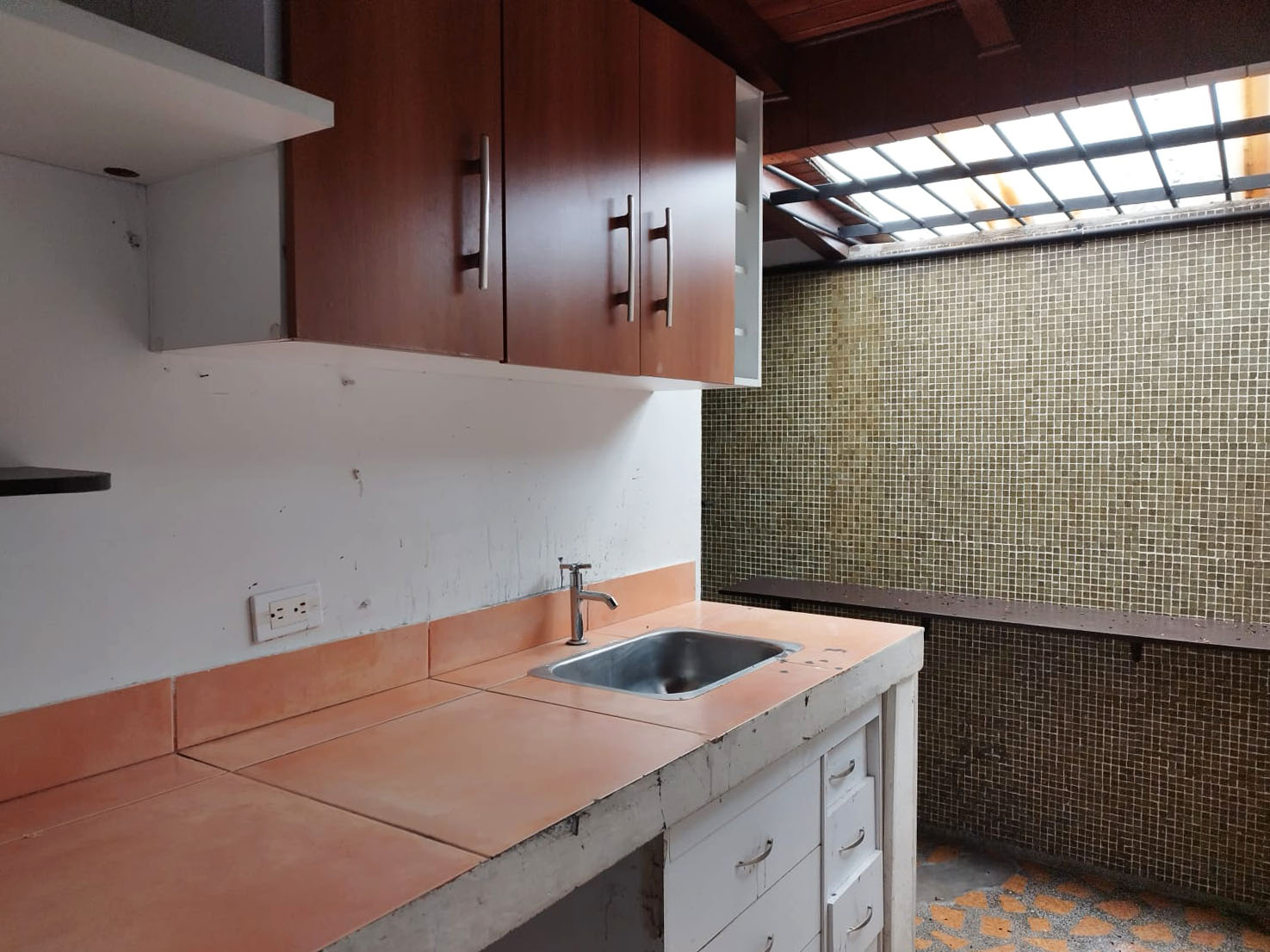 Local en venta en Las Lomas No.1, Medellín, 1480 m² · foto 12 de 18