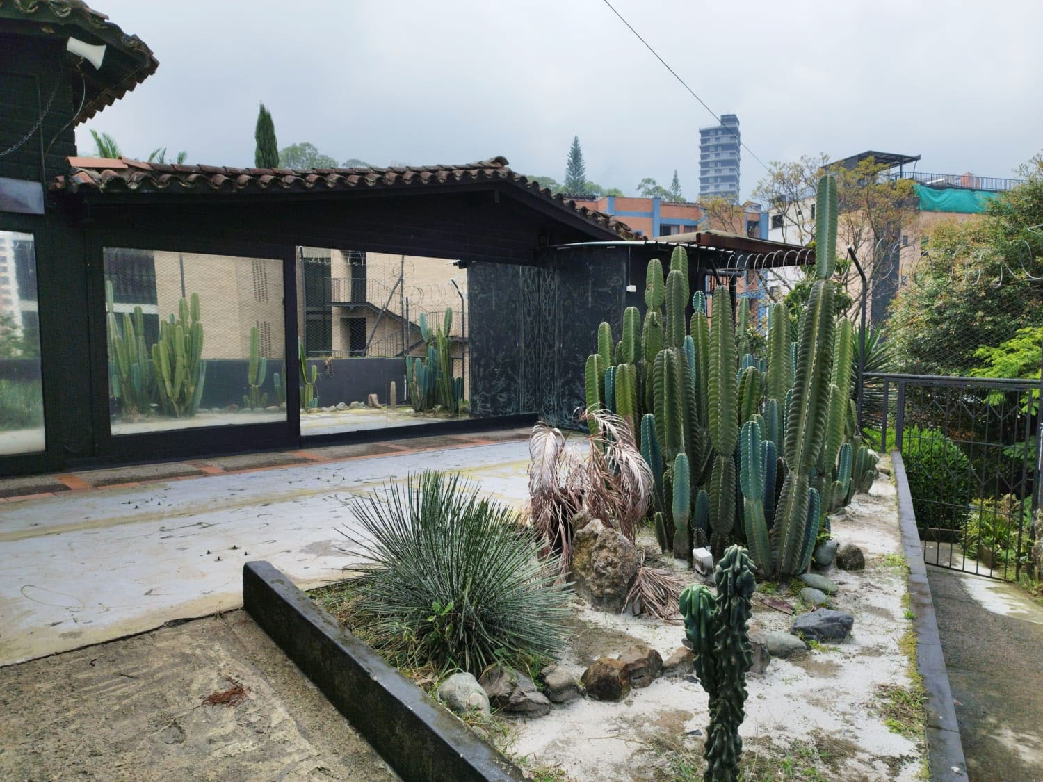 Local en venta en Las Lomas No.1, Medellín, 1480 m² · foto 6 de 18