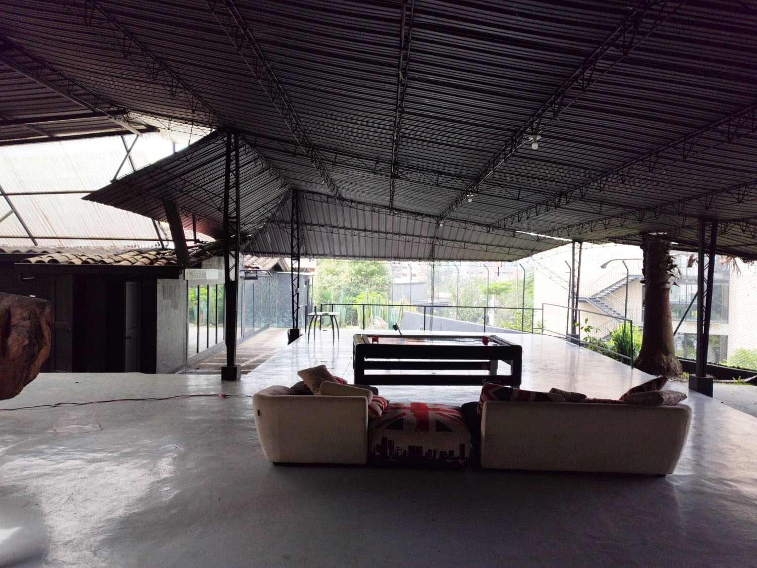 Local en venta en Las Lomas No.1, Medellín, 1480 m² · foto 9 de 18