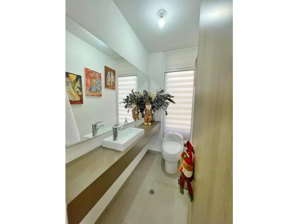 Casa de 4 alcobas en venta en Rozo, Palmira, 390 m² · foto 6 de 10