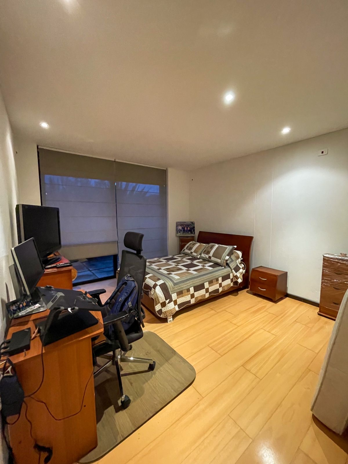 Casa de 5 alcobas en venta en Casa Blanca, Bogotá, 333 m² · foto 13 de 23