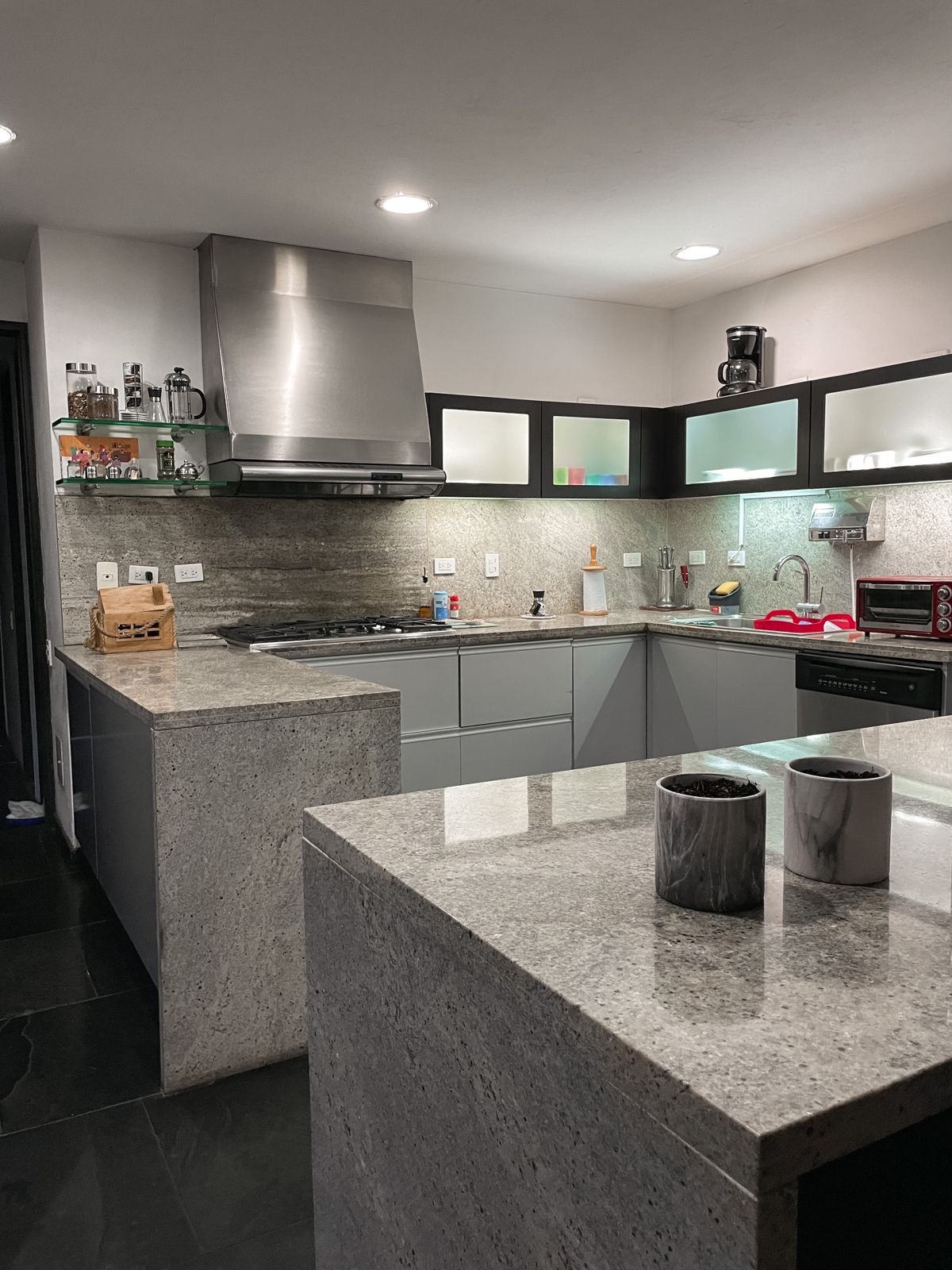 Casa de 5 alcobas en venta en Casa Blanca, Bogotá, 333 m² · foto 6 de 23