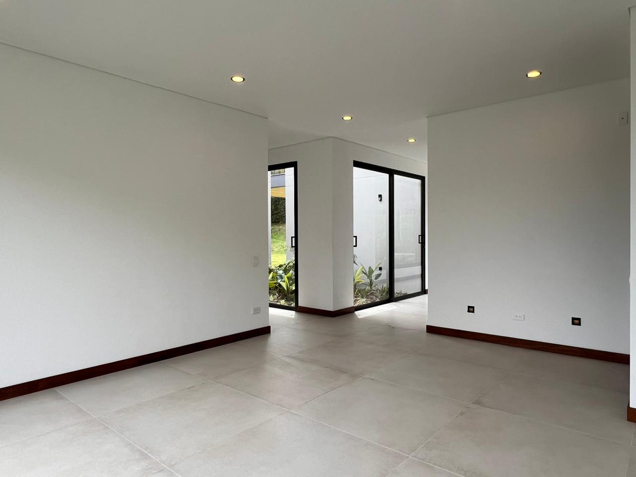Casa de 3 alcobas en venta en El Porvenir, Rionegro, 420 m² · foto 7 de 19