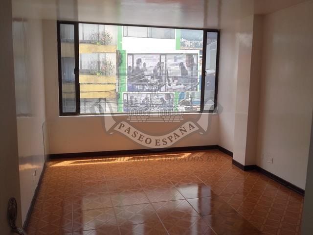 Office for rent in Galerias, Bogotá