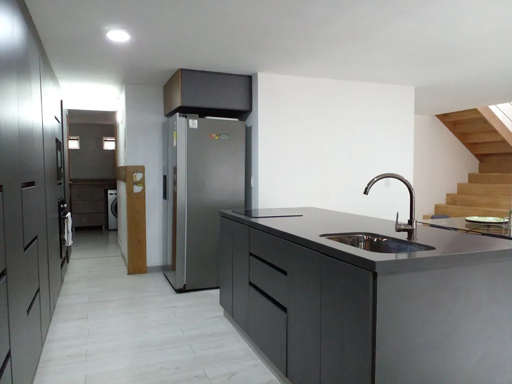 Casa de 4 alcobas en arriendo en San Lucas, Medellín, 200 m² · foto 6 de 19