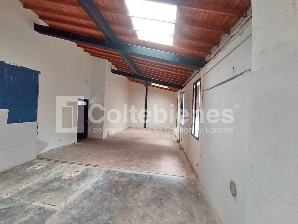 Local en arriendo en Villa Carlota, Medellín, 165 m² · foto 12 de 13