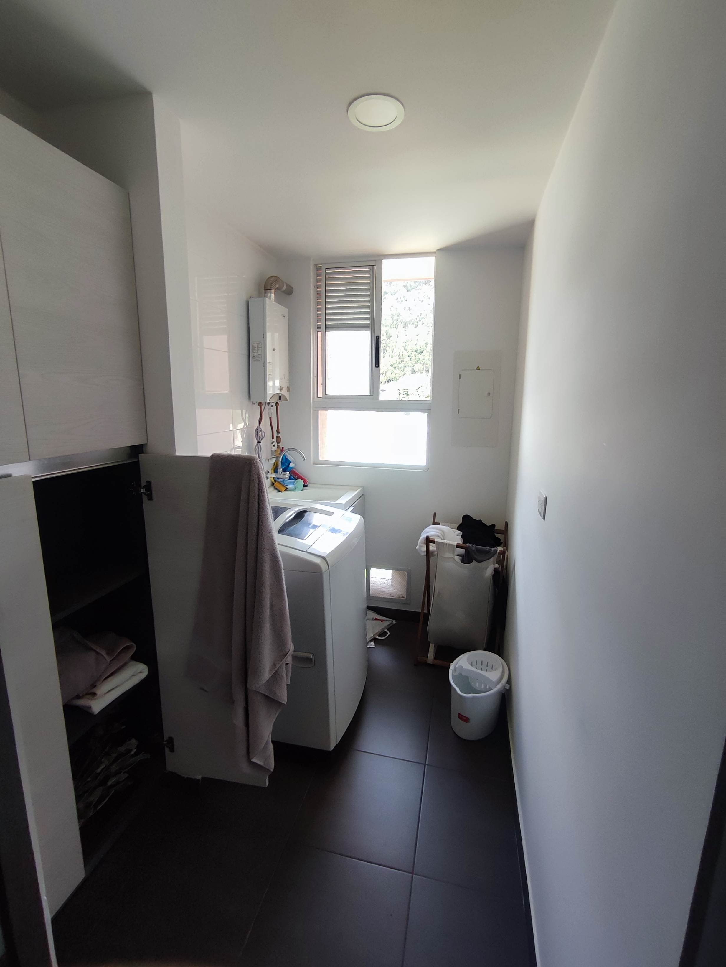 Apartamento en venta en Los Rosales, Bogotá · foto 16 de 24
