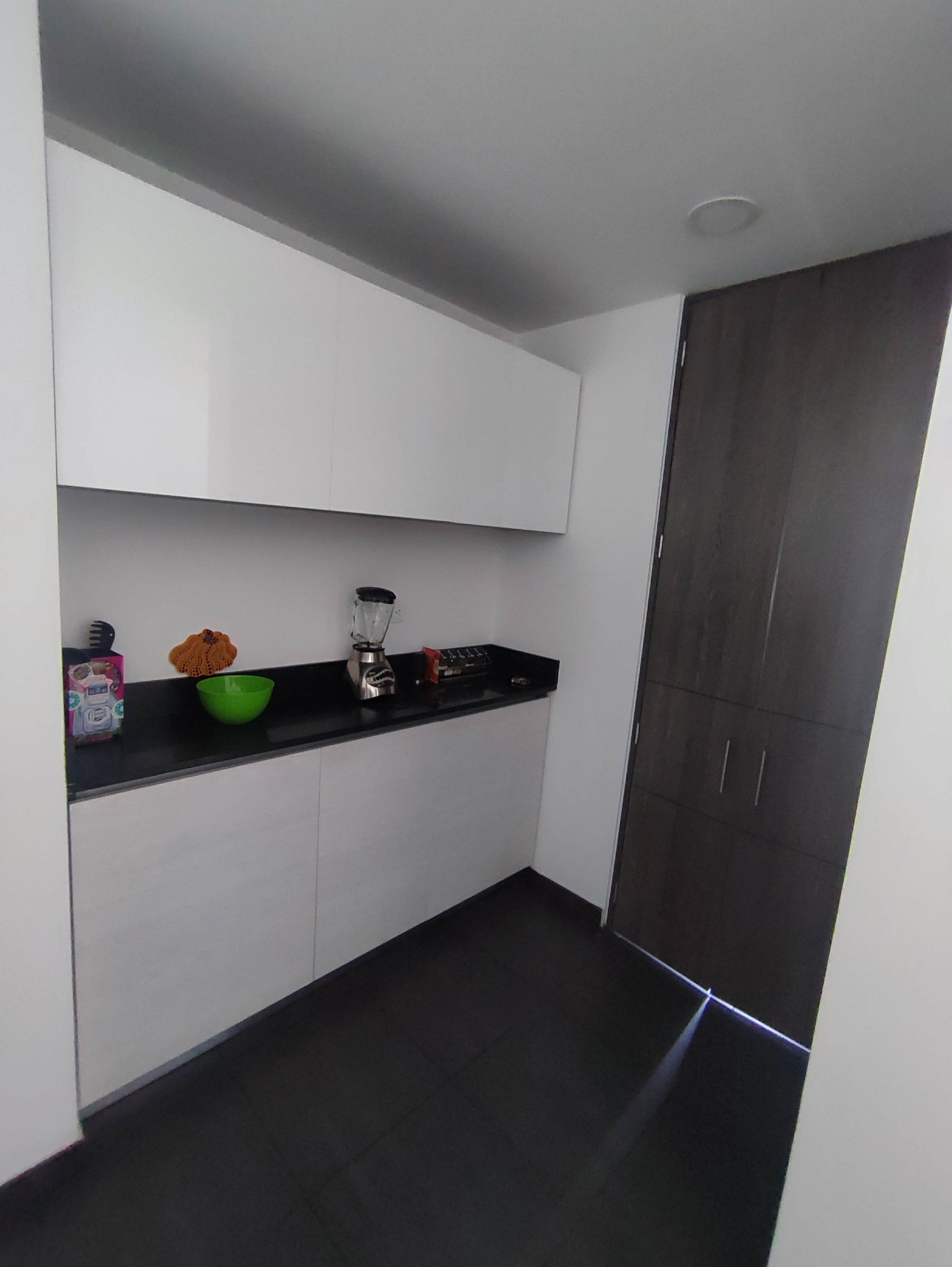 Apartamento en venta en Los Rosales, Bogotá · foto 18 de 24