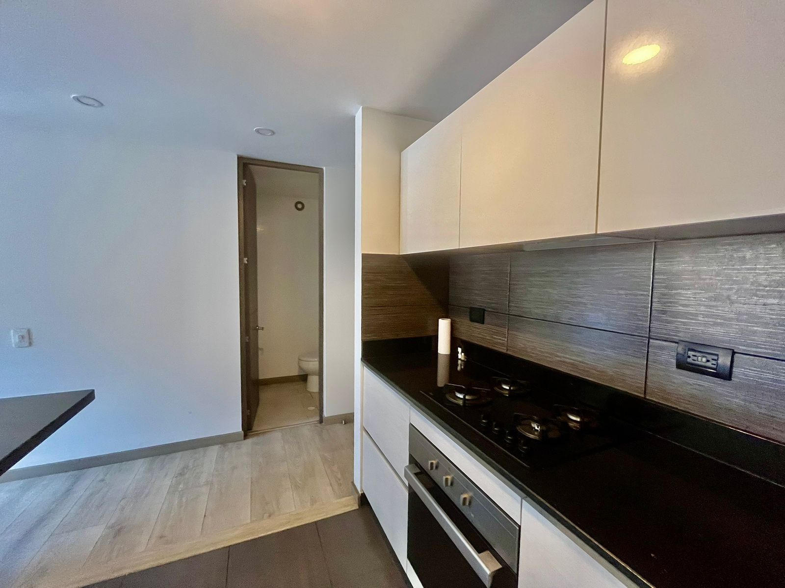 Apartamento en venta en Los Rosales, Bogotá · foto 19 de 24