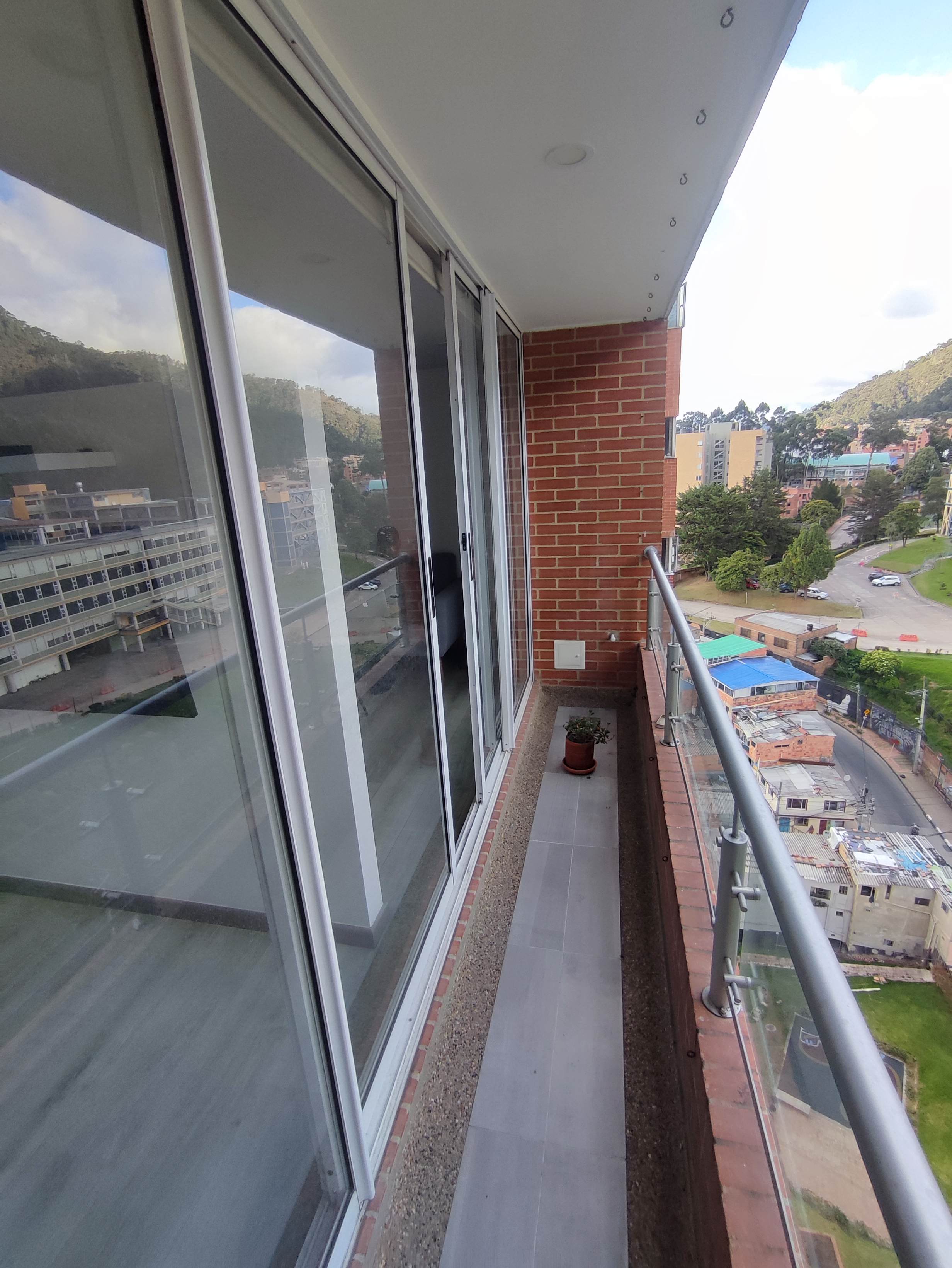 Apartamento en venta en Los Rosales, Bogotá · foto 15 de 24