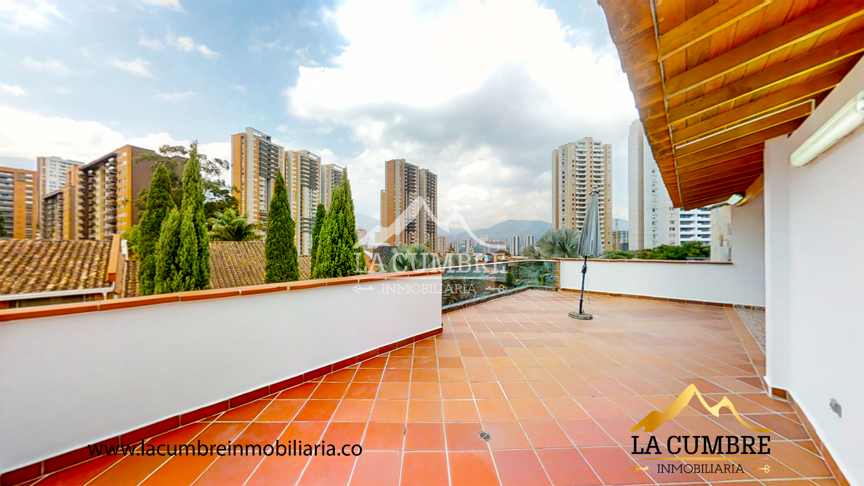 Casa de 4 alcobas en venta en Loma De San Jose, Sabaneta, 450 m² · foto 15 de 18