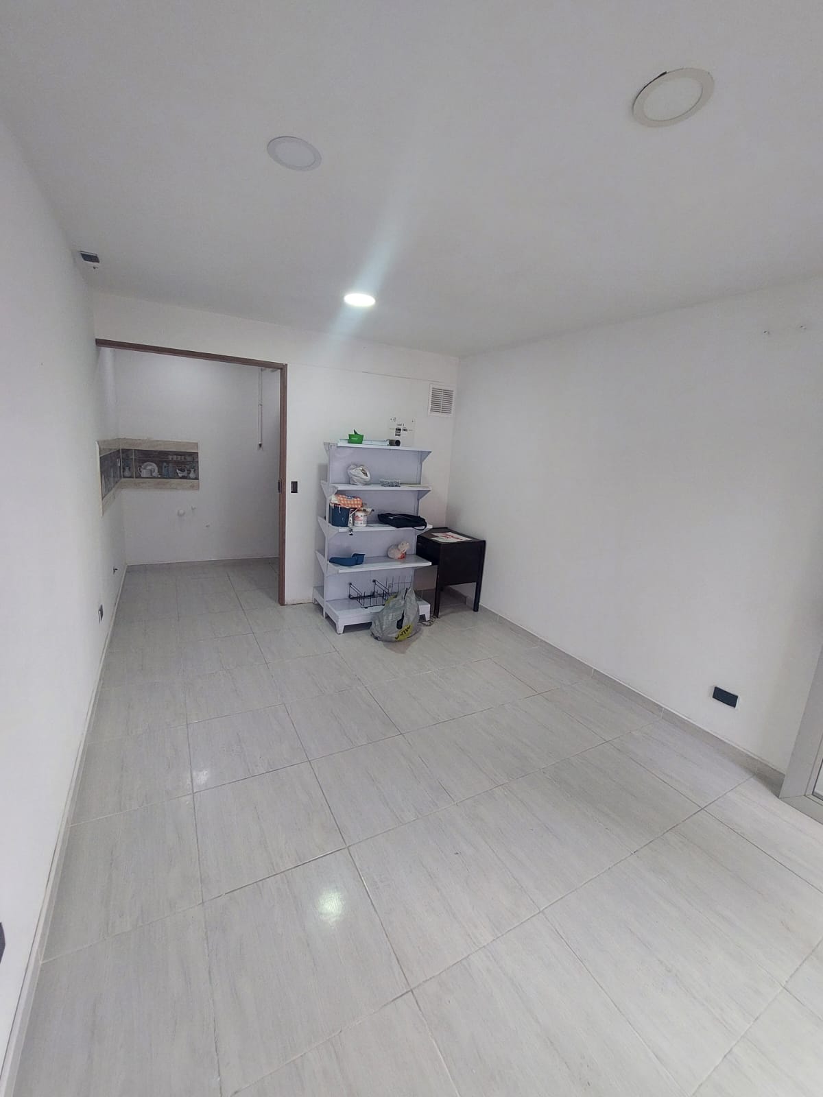 Local en venta en Alta Suiza, Manizales, 20 m² · foto 2 de 11