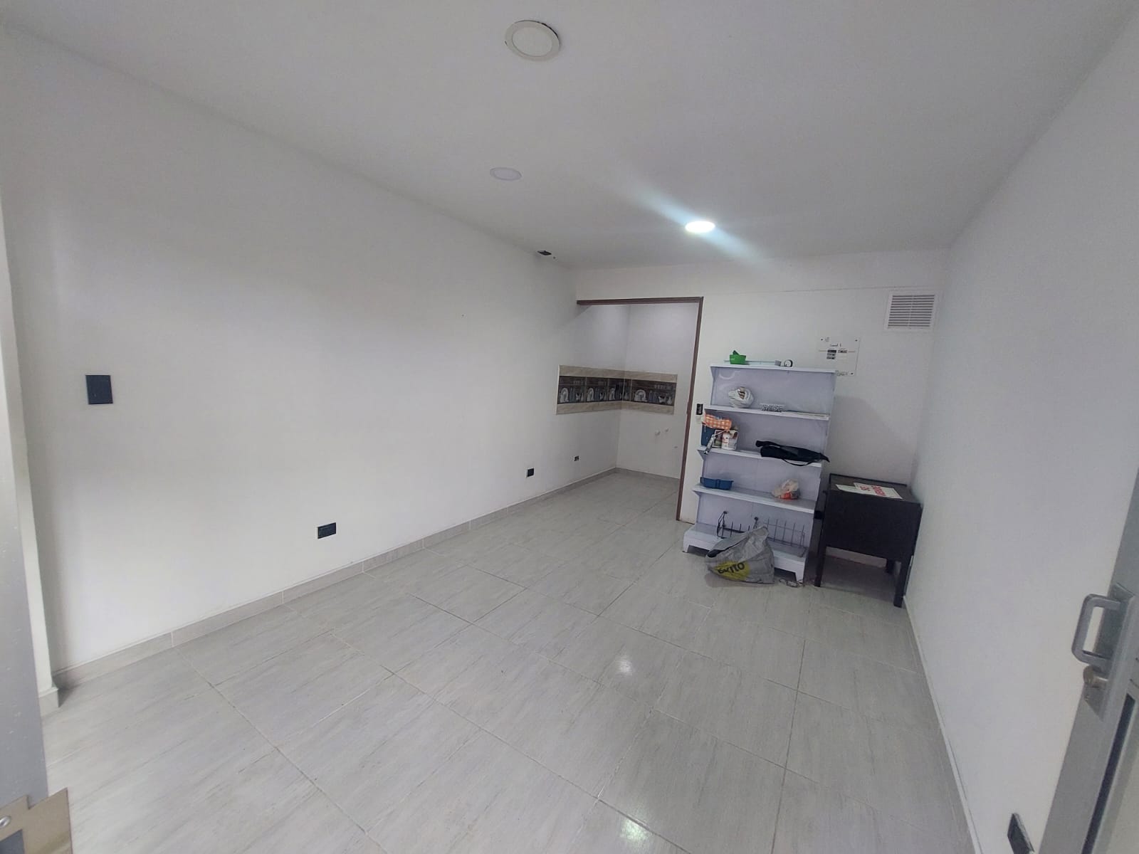 Local en venta en Alta Suiza, Manizales, 20 m² · foto 7 de 11