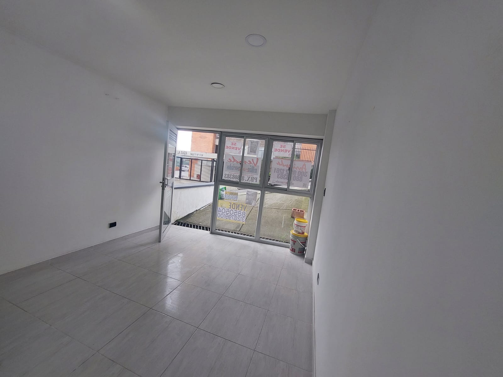 Local en venta en Alta Suiza, Manizales, 20 m² · foto 8 de 11