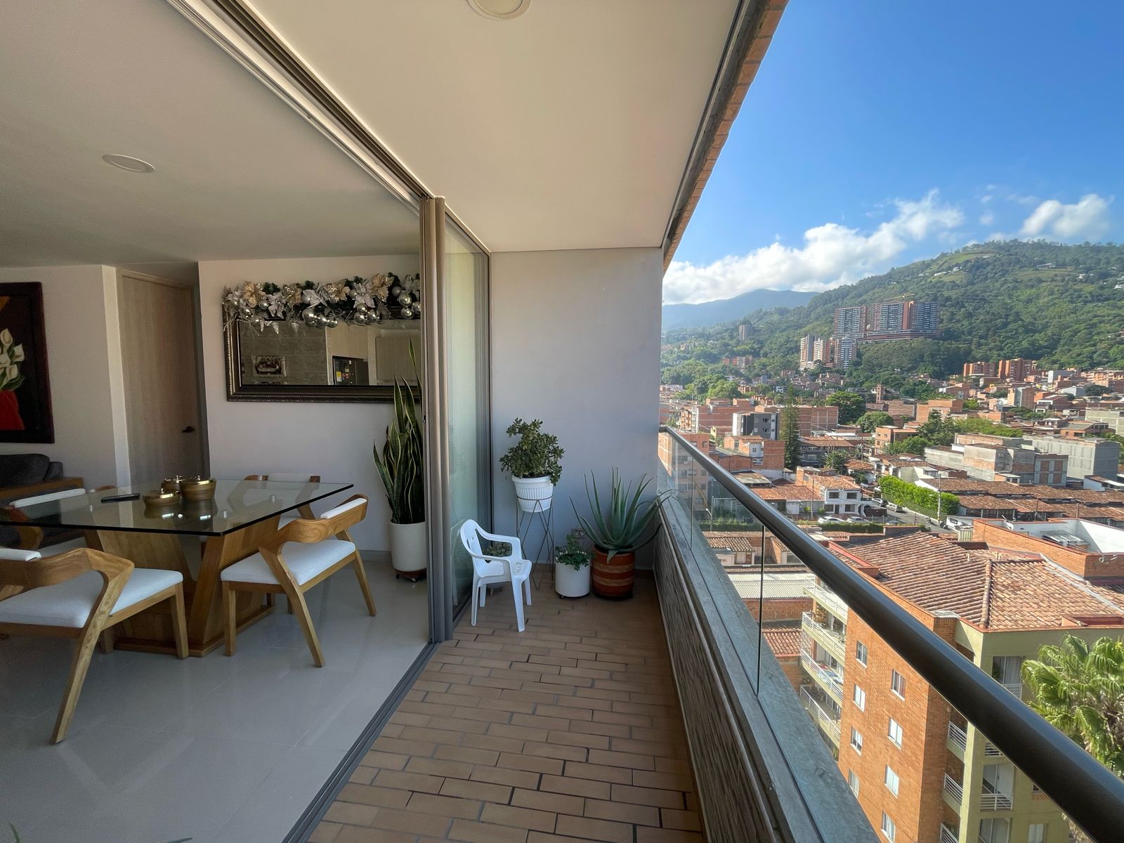 Apartamento en venta en La Paz, Envigado · foto 6 de 24