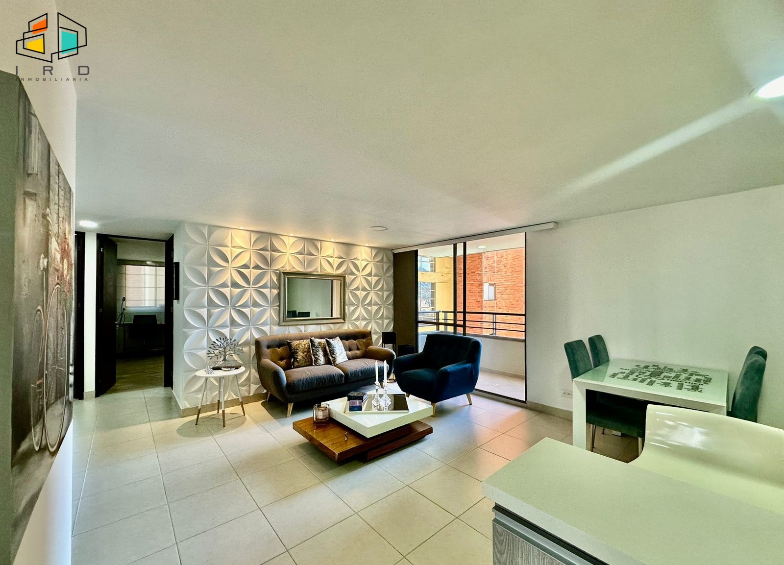Apartamento de 3 alcobas en arriendo en San Diego, Medellín, 90 m² · foto 5 de 24