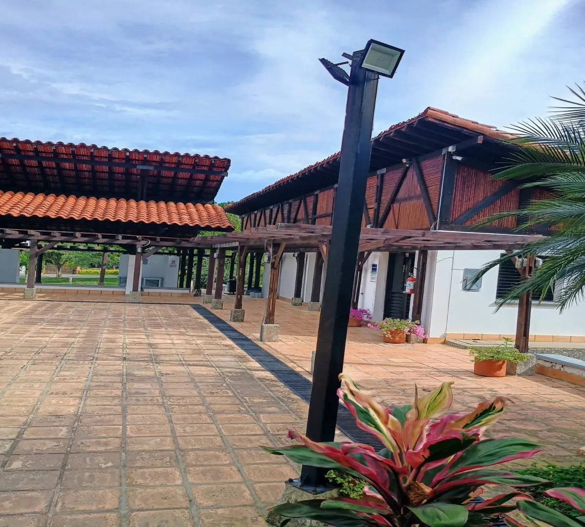 Casa de 5 alcobas en venta en Peon, Jamundí, 303 m² · foto 16 de 24