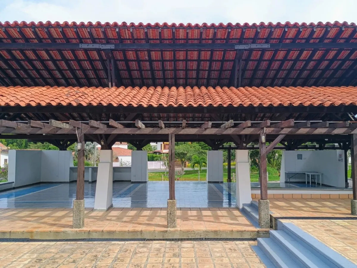 Casa de 5 alcobas en venta en Peon, Jamundí, 303 m² · foto 18 de 24